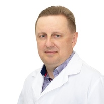 Заведующий отделением - врач-акушер-гинеколог - Кеня Андрей Алексеевич